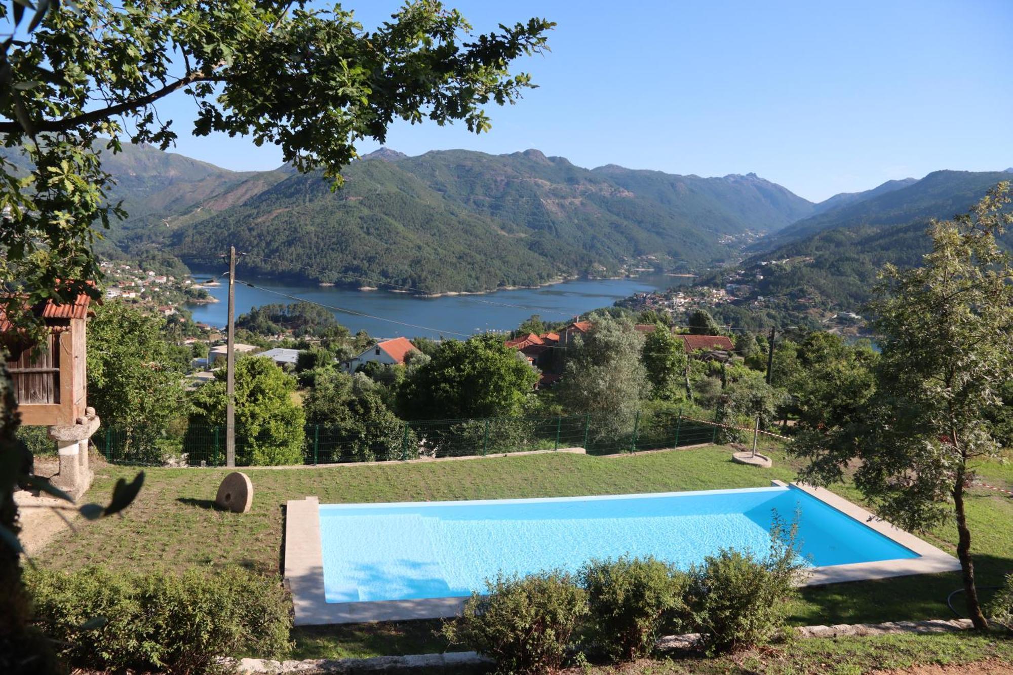 בית הארחה ויירה דו מיניו 	Quinta Da Veiga E Malhadoira מראה חיצוני תמונה